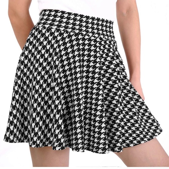 Flare Skirt 💕 - Picture 9 of 9